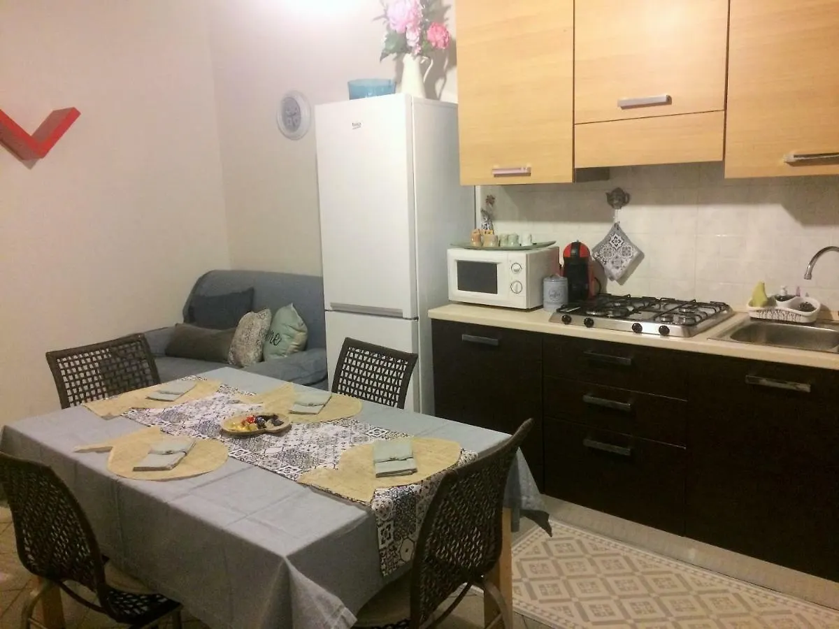 La Casa Delle Rondini Apartment Piombino 0*,